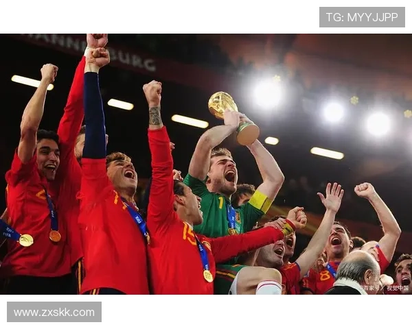 霍安18号引人注目 成为球队独特标识 霍安18号引人注目 成为球队独特标识